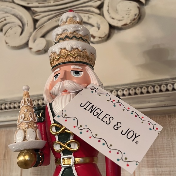 jingles and joy Holiday Nwt Jingle And Joy Santa With A Gingerbread